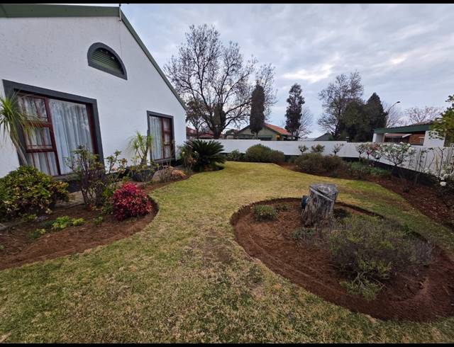 3 BEDROOM TOWNHOUSE TO LET IN VAALPARK